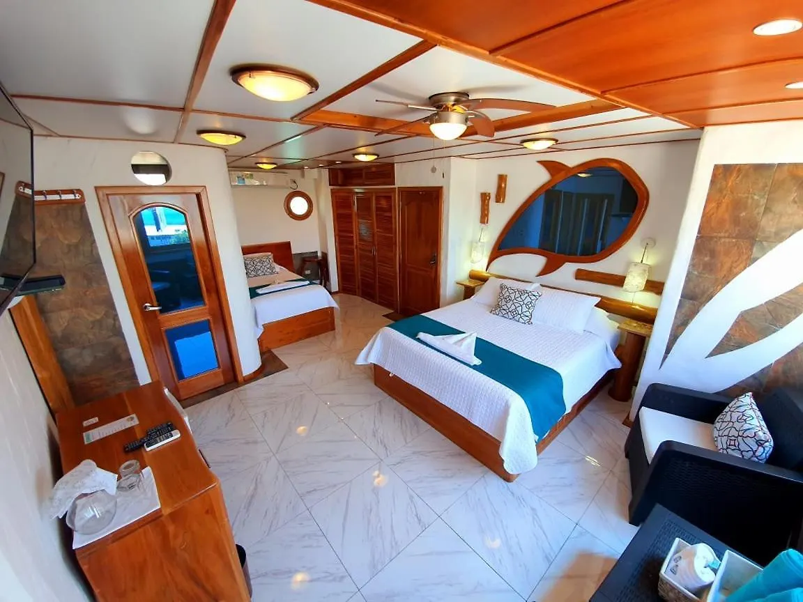 Casa Ocean Pier Bed and Breakfast Puerto Ayora   Puerto Ayora (Galapagos Islands)