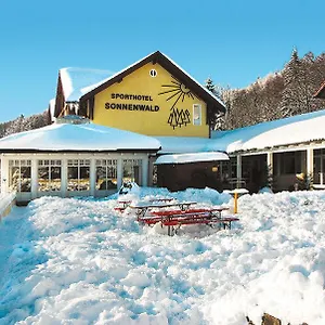 sonnenwaldhotel.com-bavaria.com/